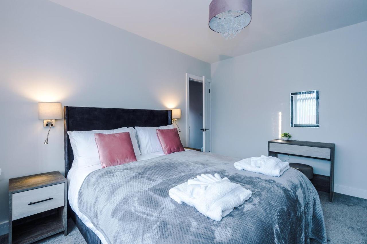 Sandileigh House By Yourstays - Luxurious 3 Bedroom House In Altrincham Exterior foto