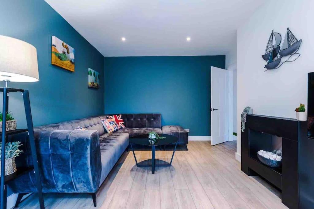 Sandileigh House By Yourstays - Luxurious 3 Bedroom House In Altrincham Exterior foto